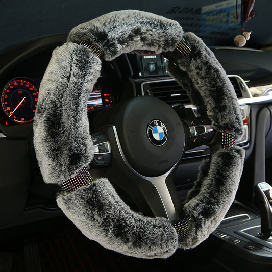 Plush Diamond Steering Wheel Cover – Winter Comfort & Style